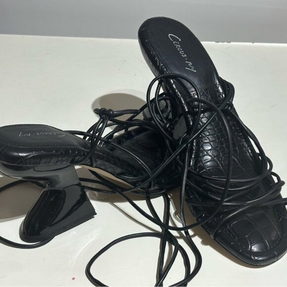Circus by Sam Edelman Black Strappy Heel sandal- PRELOVED- 9 - Picture 10 of 13